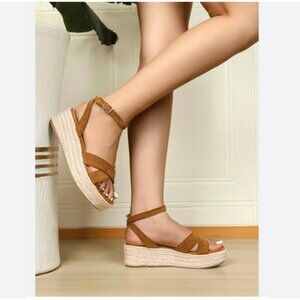 American Eagle Outfitters Tan Espadrille Sandals